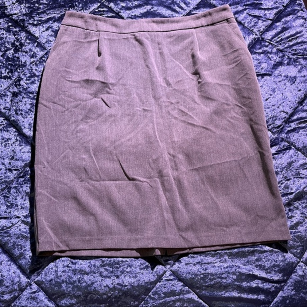 SagHarbor women’s suit skirt